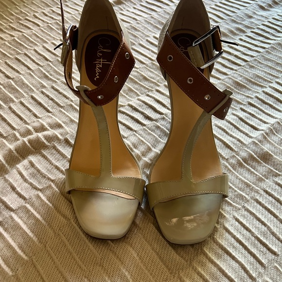 Cole Haan 4 inch heels. Green with brown strap - Picture 1 of 4